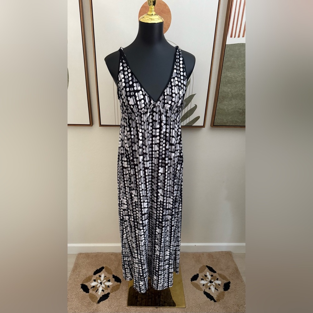 Ambrielle Black and White Polka Dot Maxi Dress